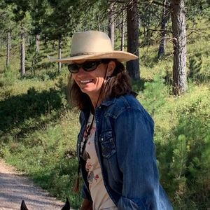 Meet your Posher, Nancy